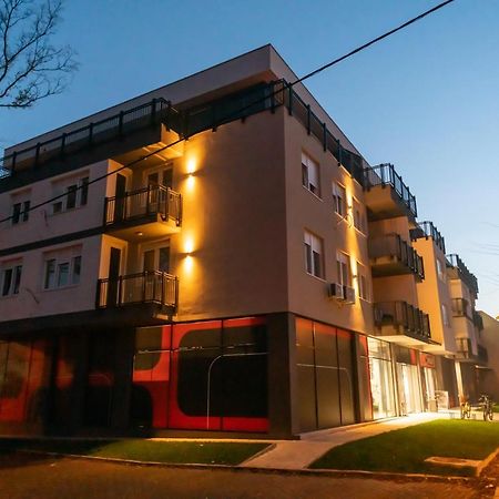 Family Resort Subotica Apartments Εξωτερικό φωτογραφία