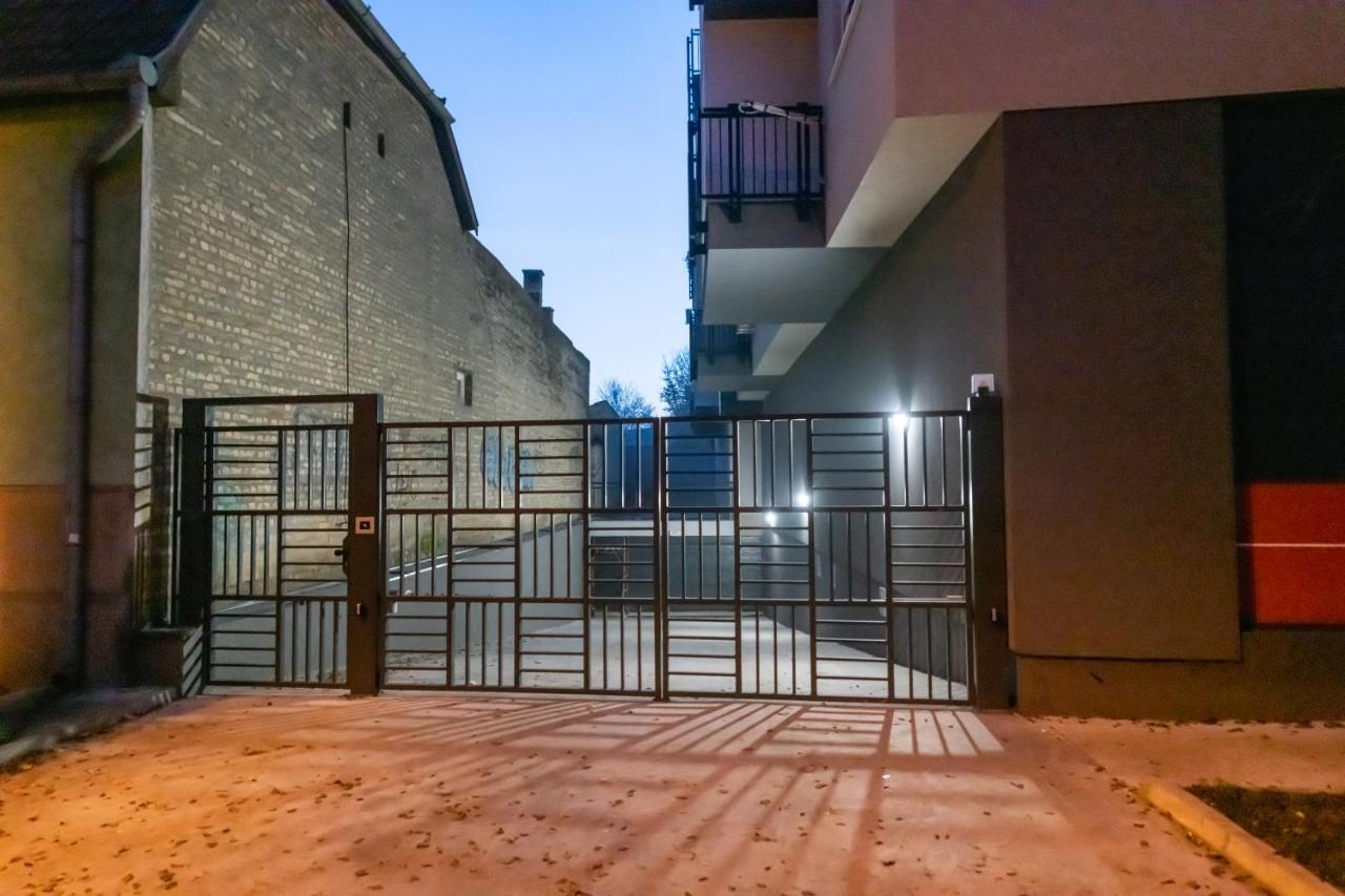Family Resort Subotica Apartments Εξωτερικό φωτογραφία