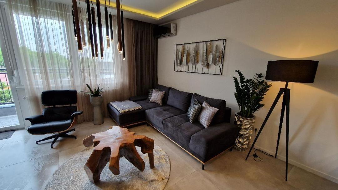Family Resort Subotica Apartments Εξωτερικό φωτογραφία